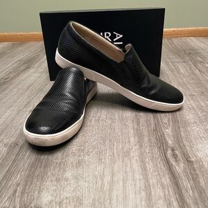 Size 11 | Naturalizer Aliz Black Slip-On Loafers